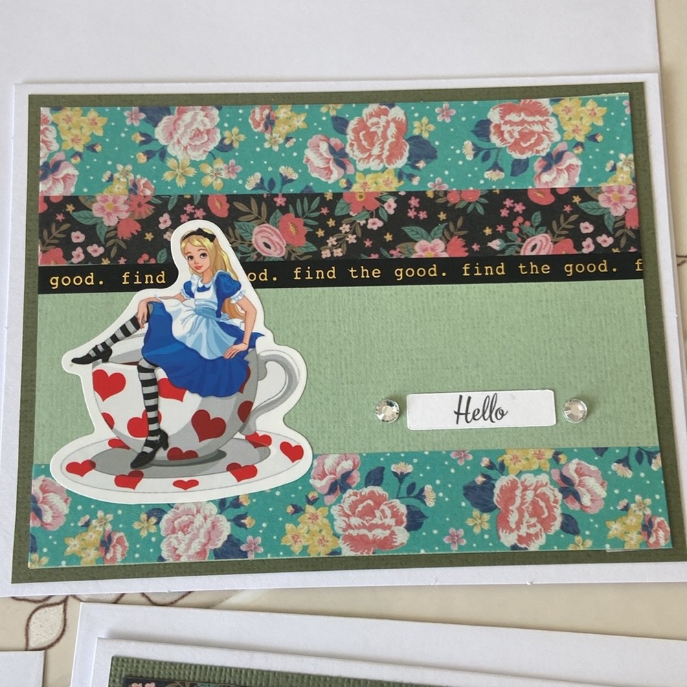 Set Of 4 Handmade Alice In Wonderland Note Cards - Picture 5 of 9